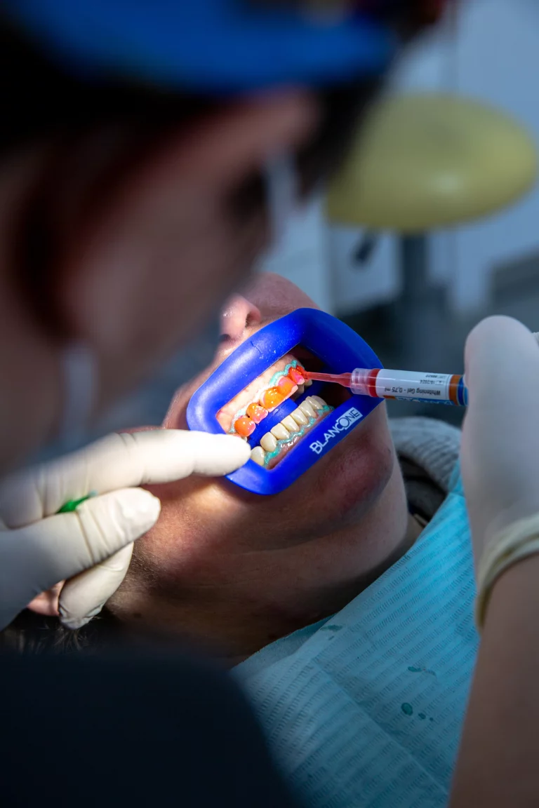 Implantologie dentaire à Porto Portugal