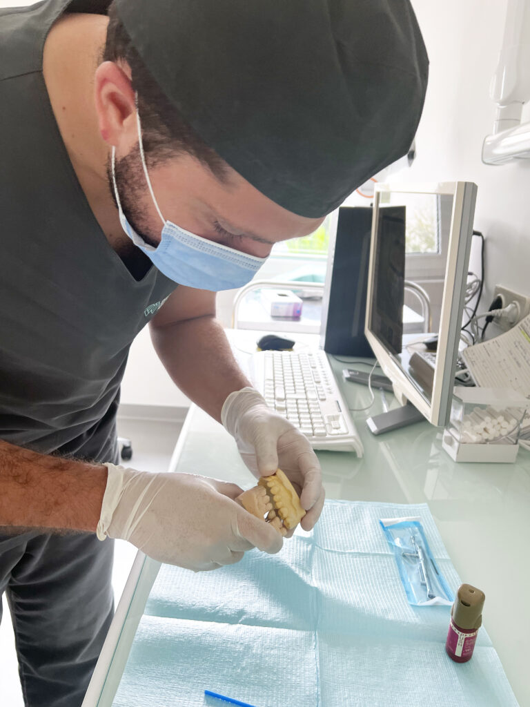 Implant dentistry in Portugal